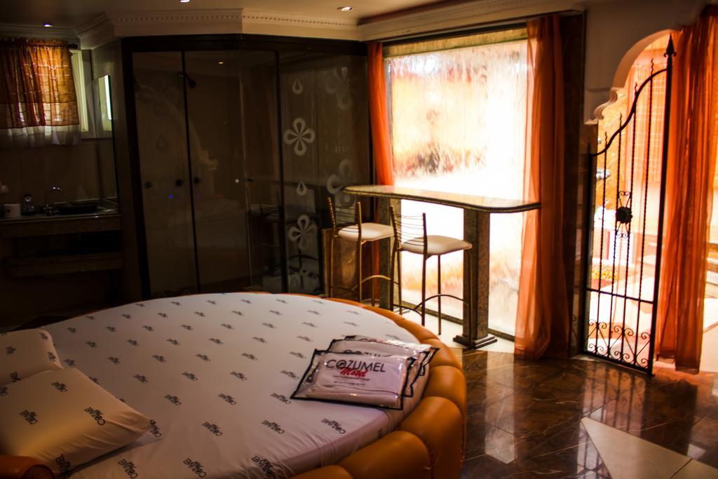 Motel Cozumel (Adults Only) 阿雷格里港 外观 照片