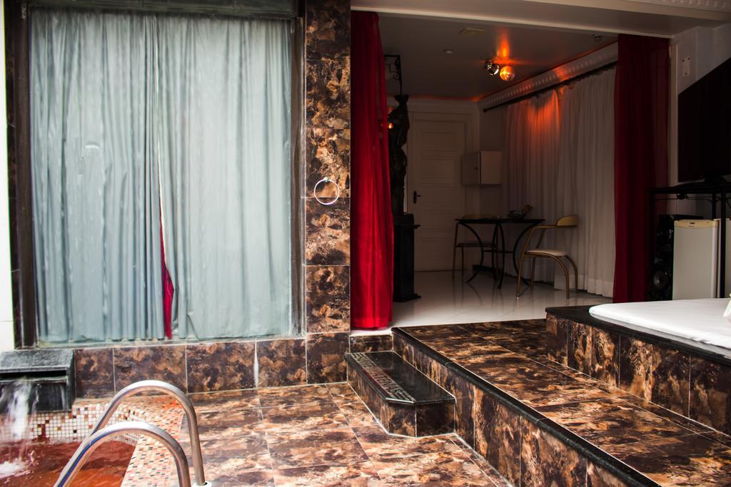 Motel Cozumel (Adults Only) 阿雷格里港 外观 照片